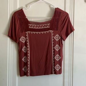 Cute American Eagle top!